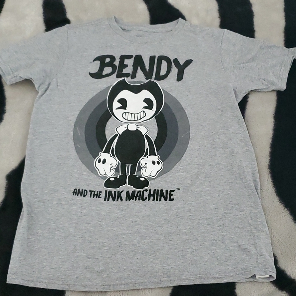 Boys grey Bendy and the Ink Machine tee sz LG